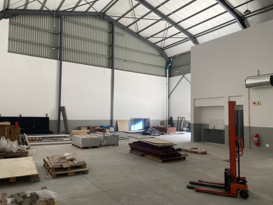 To Let commercial Property for Rent in Stikland Western Cape